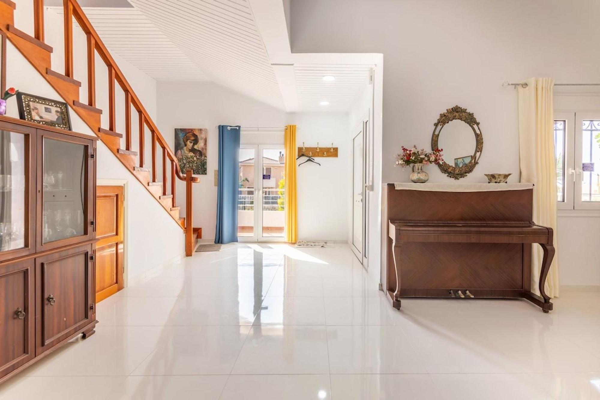 Amazing Villa Chrysanthi With Private Pool In Heraklion Epano Vathia 外观 照片
