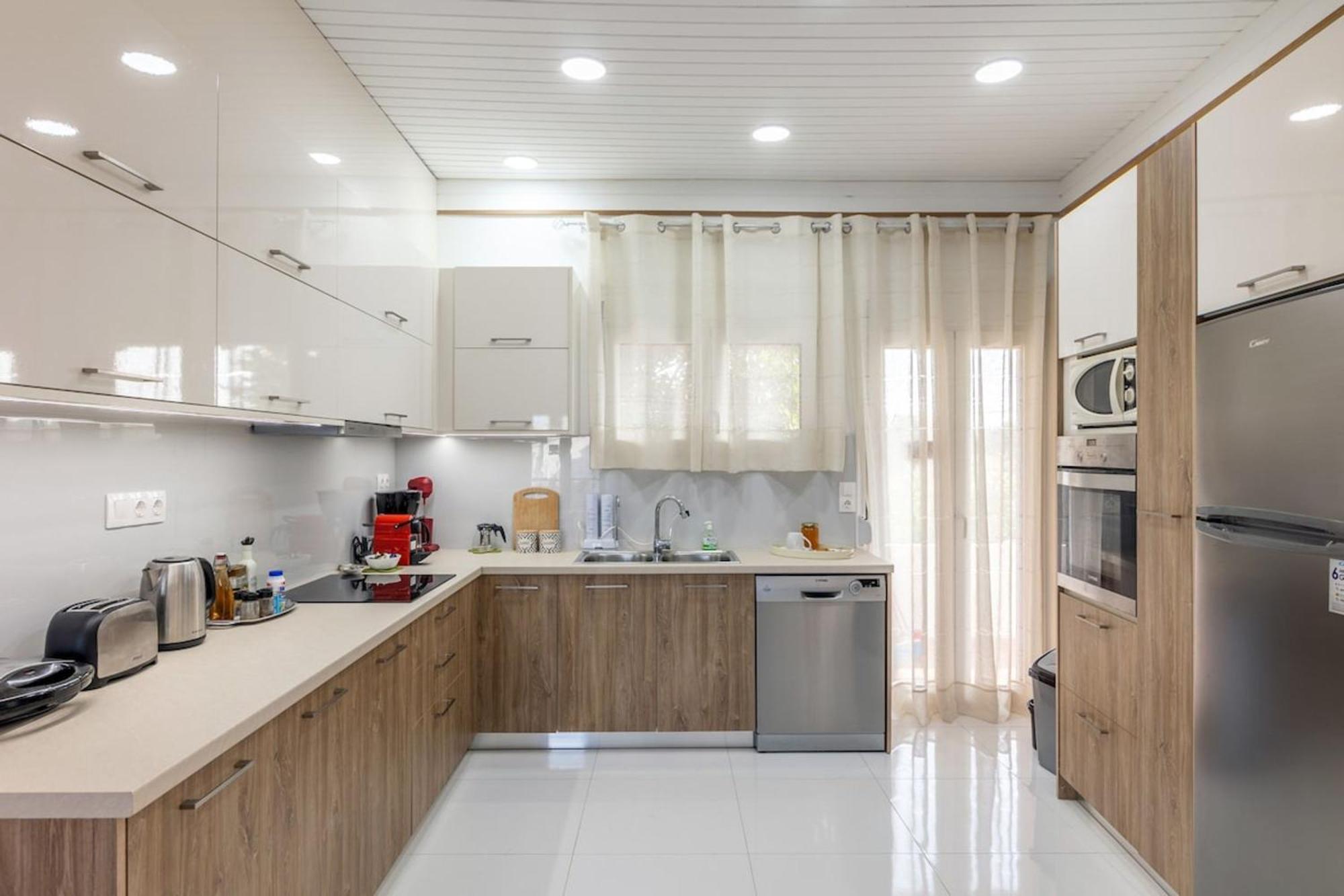 Amazing Villa Chrysanthi With Private Pool In Heraklion Epano Vathia 外观 照片